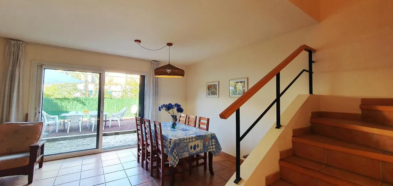 Holiday home Casa Mas Pinell 93 Villa Torroella De Montgri